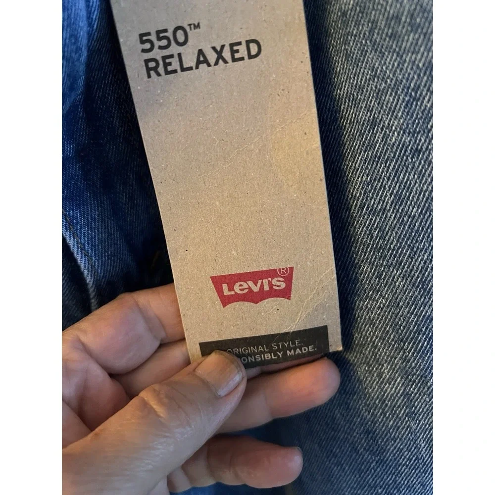 Levis levi 550